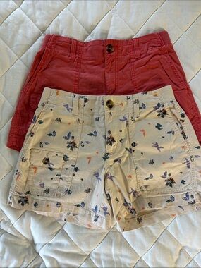 Sonoma Women's Cargo Shorts - Red & Cream Floral Pair